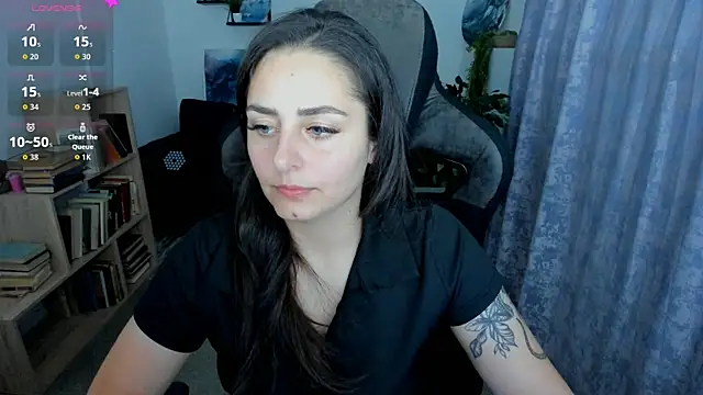 Chat +18 de ValeriiMills ao vivo
