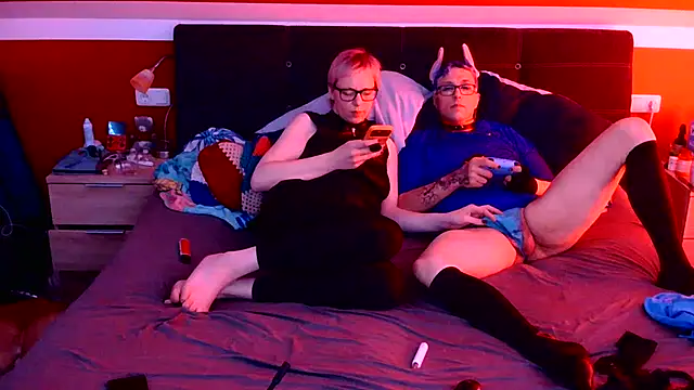 AskAveryAnything Show in webcam