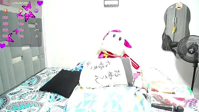 thickebonymilfF 现场XXX聊天