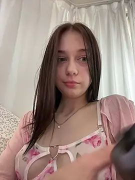 MiraXS Chat XXX live
