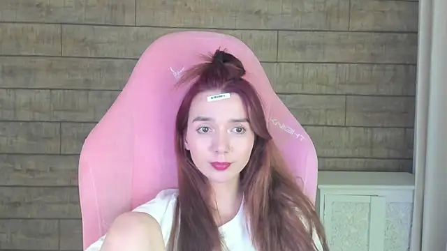 แชท XXX สดของ VanessaVienne