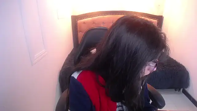 Chat XXX en directo de Allyshon_
