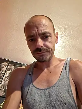 צ'אט XXX בשידור חי של DaddyAndSplashQueen