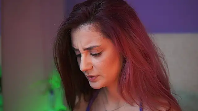SabrinaHope Chat XXX in diretta