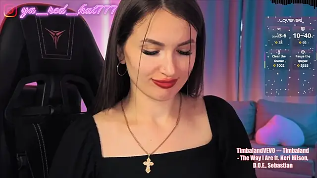 -RED_HAT- Live XXX-chat
