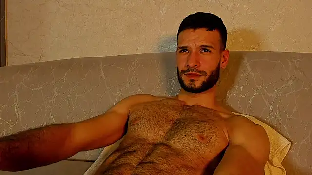 Pokazy przed kamerką – Jacob_Benelli