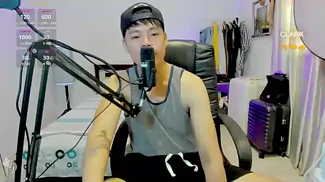 Chat +18 de clarkdangerous ao vivo