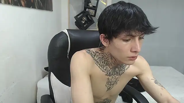 Cry_thereal live XXX chat