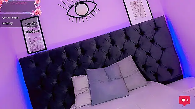 Kornylovee's Live XXX Chat