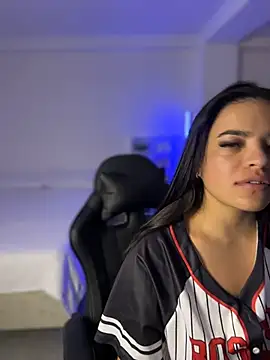 JuanitaMore01n Live XXX chat