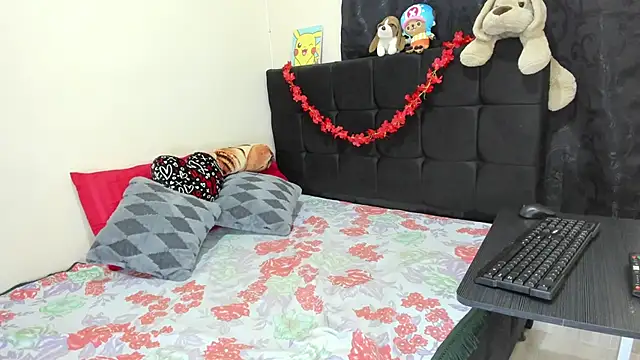 zusan_king_ লাইভ XXX চ্যাট