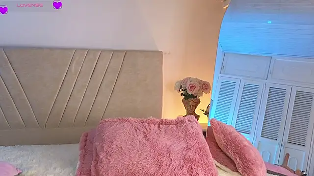 izzylove_1's Live XXX Chat
