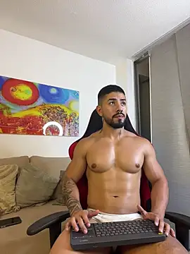 Ezzio_Scolaro 라이브 XXX 채팅