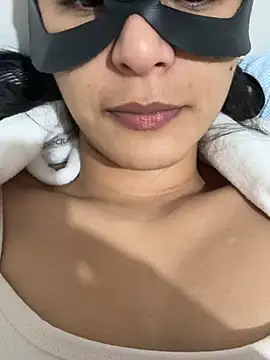 Indy_luxxn Live XXX chat