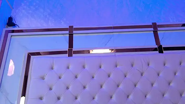 Cameron_Hearts Live XXX-Chat