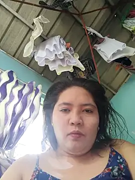Chat +18 de naughtiestmumknky99 ao vivo