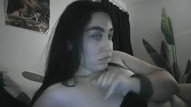 WetFlower69 élő XXX-chatje