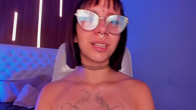 ZamabyCrucien Live XXX chat