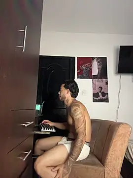Chat XXX Live Kenny_romano