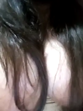 Sara_Saroonan Webbikameraesitys
