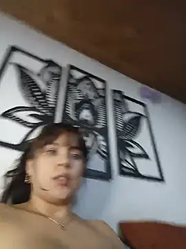 Valeria888 Chat XXX in diretta