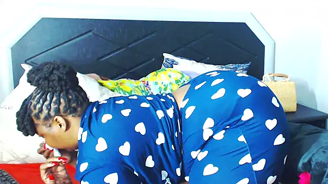 Bulkyyass live XXX chat