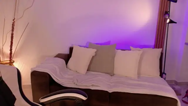XXX chat uživo modela ChloeMoreti