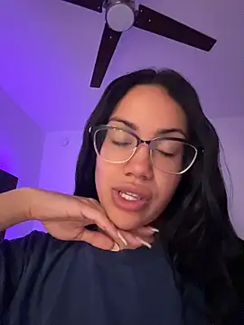 babymalaya's Live XXX Chat