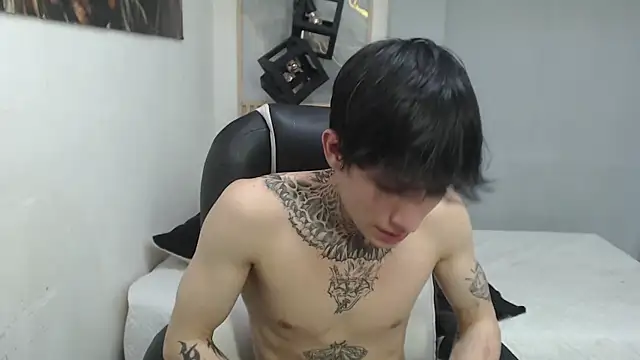 Cry_thereal Live XXX-Chat