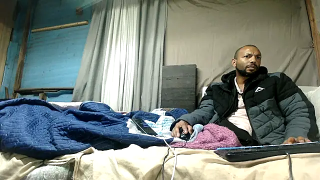 Camodick Adlı Modelin Canlı XXX Sohbeti