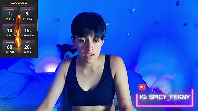 spicyferny 在線直播表演