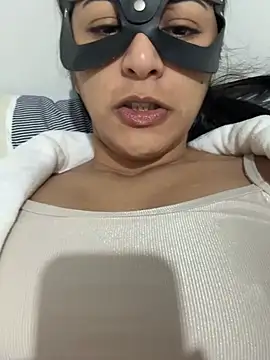 Indy_luxx Obrolan Langsung XXX