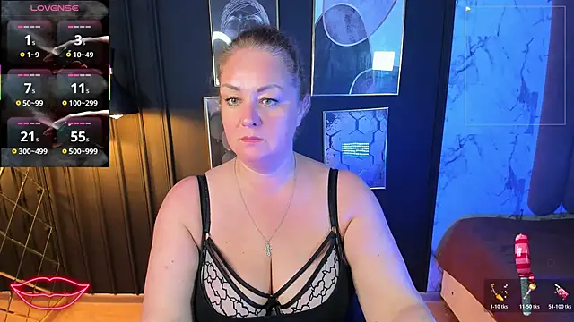Živý XXX chat JenniferLight