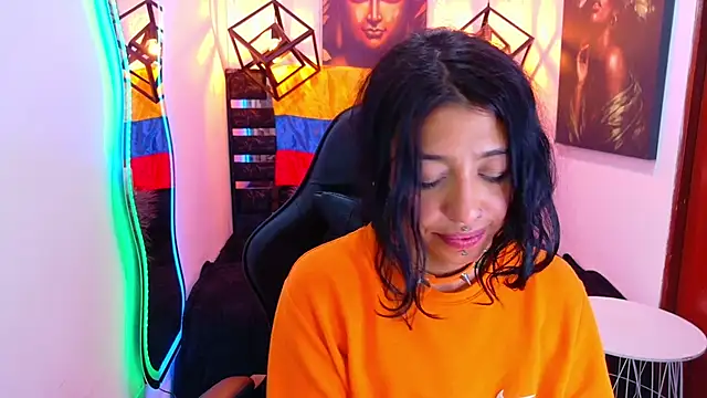 REDHOTTER_'s Live XXX Chat