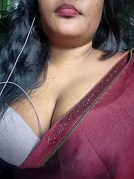 Aruna-1's Live XXX Chat
