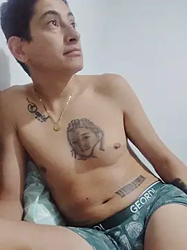 צ'אט XXX בשידור חי של Tiger_cryad
