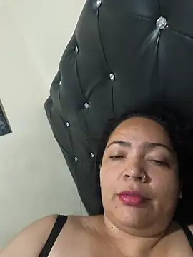 Chat XXX en directo de NIKOLE1301