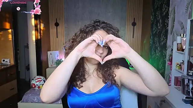 KatarinaHeaven Chat XXX in diretta