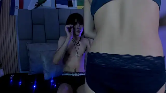 Chat XXX Live Mika_love_milo