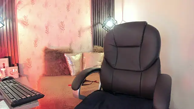 Chat XXX en directo de NahomyCarther