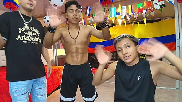 Playhardsexx: онлайн-секс-чат