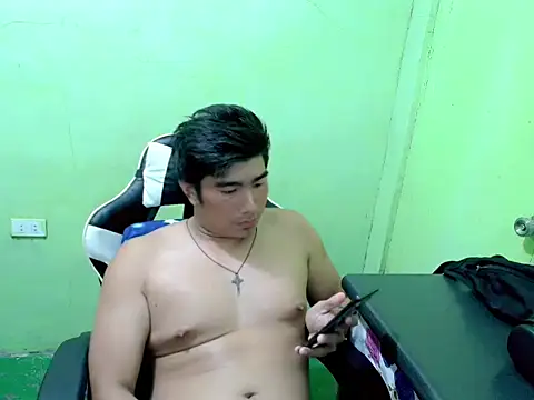 Hunkfireman 现场XXX聊天