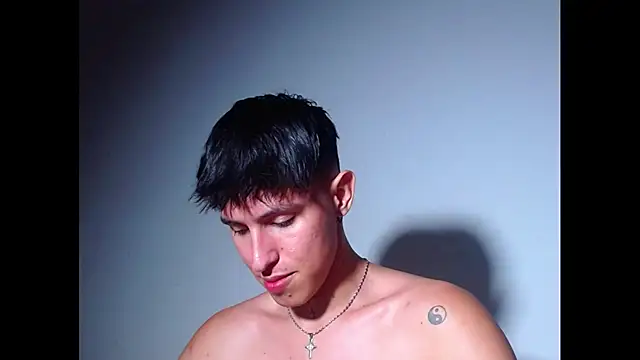 Živý XXX chat rowanbig