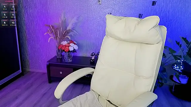 NikkiiStill 现场XXX聊天