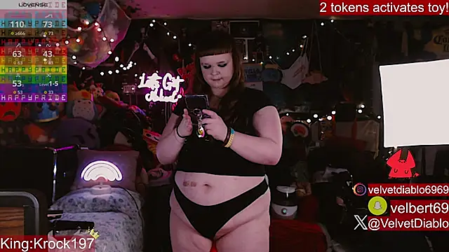 VelvetDiabloのライブXXXチャット