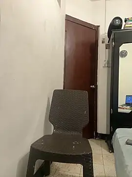 bigdick211292 在線直播表演