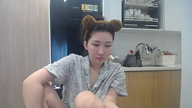 Asiagirll élő XXX-chatje