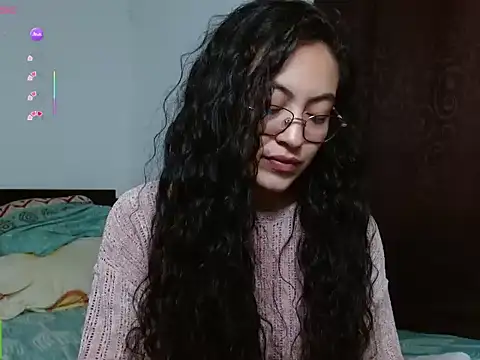 Amitlu_ élő XXX-chatje