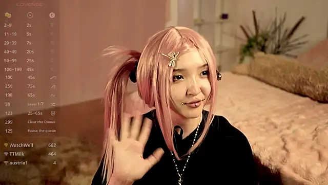 Linhmew's Live XXX Chat