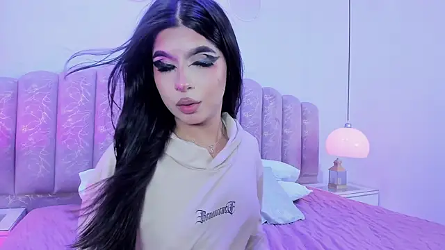 Chat +18 de Channel_sofia ao vivo